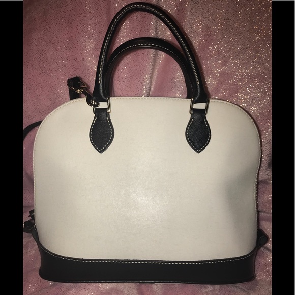 Dooney & Bourke Zip Zip Domed Satchel 🖤 - Picture 2 of 9